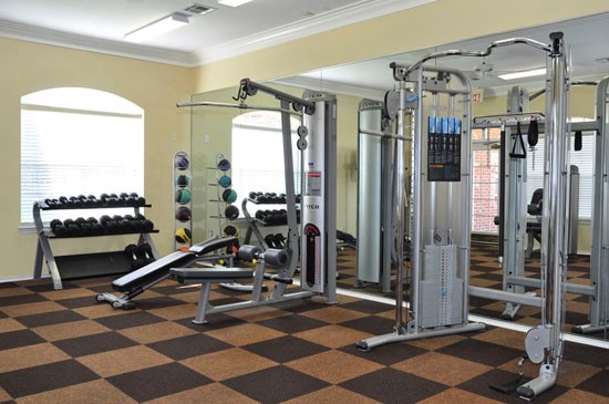 Champion Lake Apartments Weight Pull Machines in Shreveport