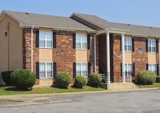 Ashton Pines Apartments