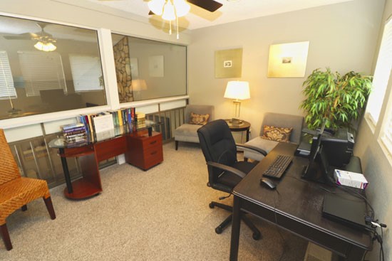 Alexis Park Bossier business center