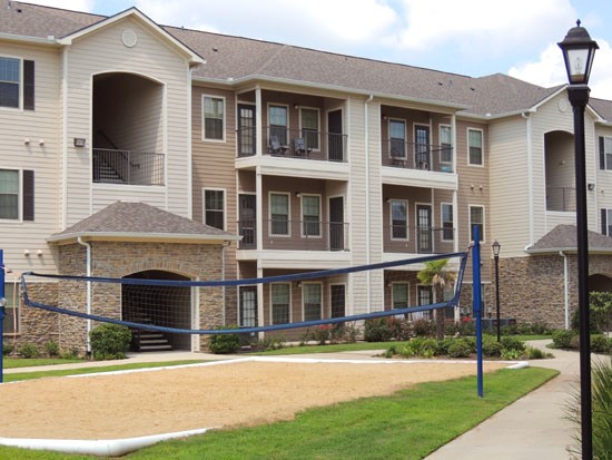 JamesTown Place Apartments Volleyball
