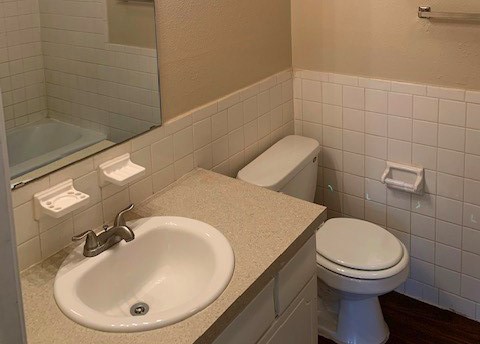 Chateau-2-bed_2-Bathroom