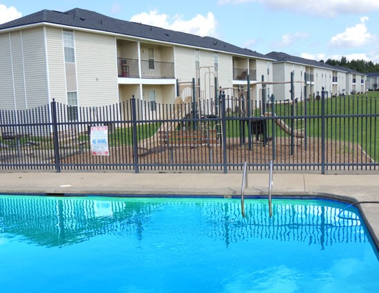Fox Creek Apartment Pool right next to playground