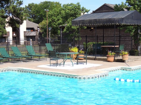 Hillside Apartments Pool Shreveport