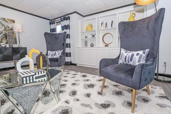 Maplewood Clubhouse chair