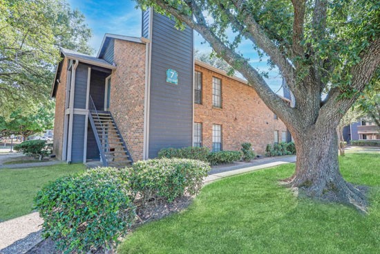 The_Pearl-Apartments-building