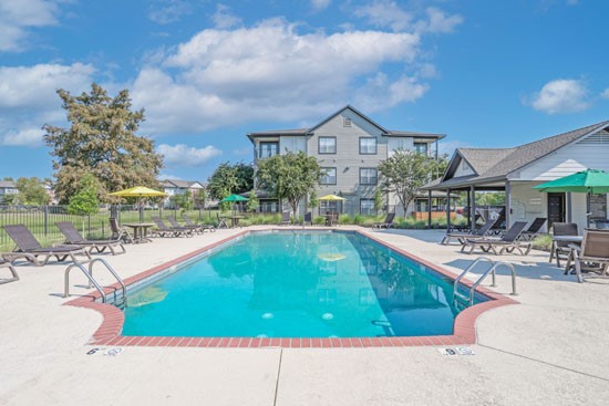 Ultris-Island-Park-Shreveport-Pool2