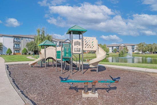 Ultris-Island-Park-Shreveport-Playground