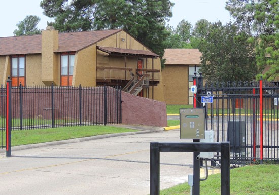 Kingwood-Forest-Gated-Community-Apartments-Shreveport