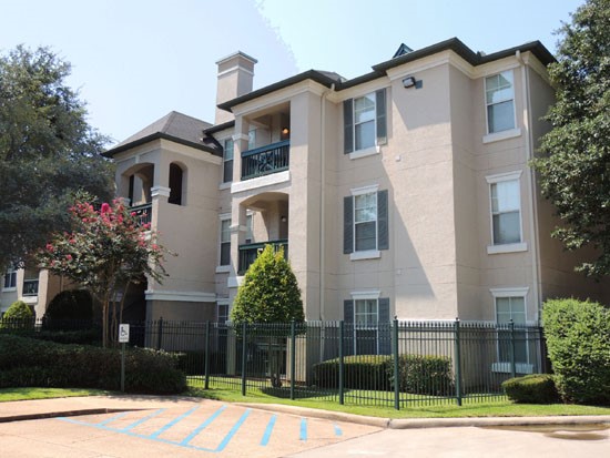 La Crosse Apartments far side view of tall apartment buildings
