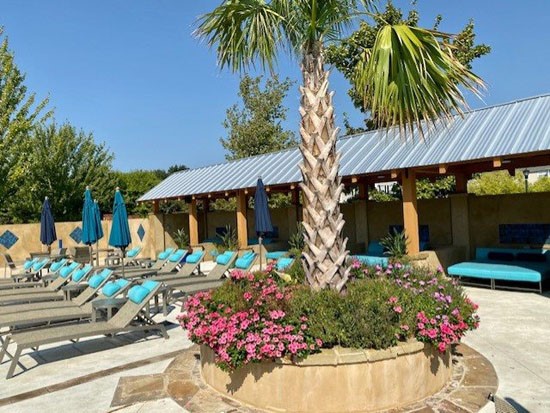 Summit-Shreveport-pool-cabanas