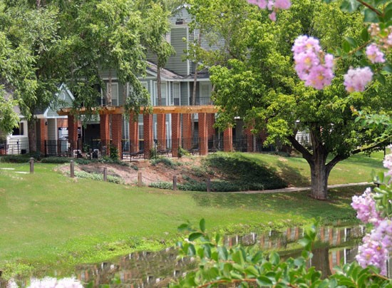 Willows at Wright Island Apartments Lake