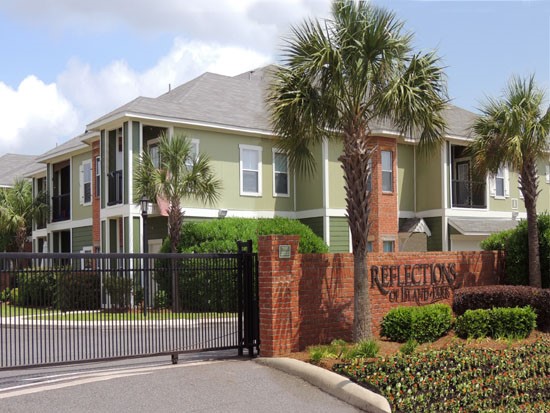 Reflections of Island Park Apartments Shreveport