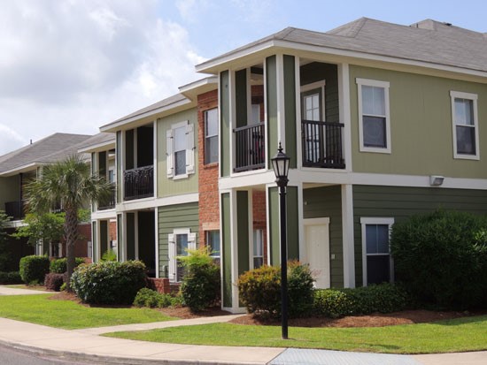 Reflections of Island Park Apartments Front